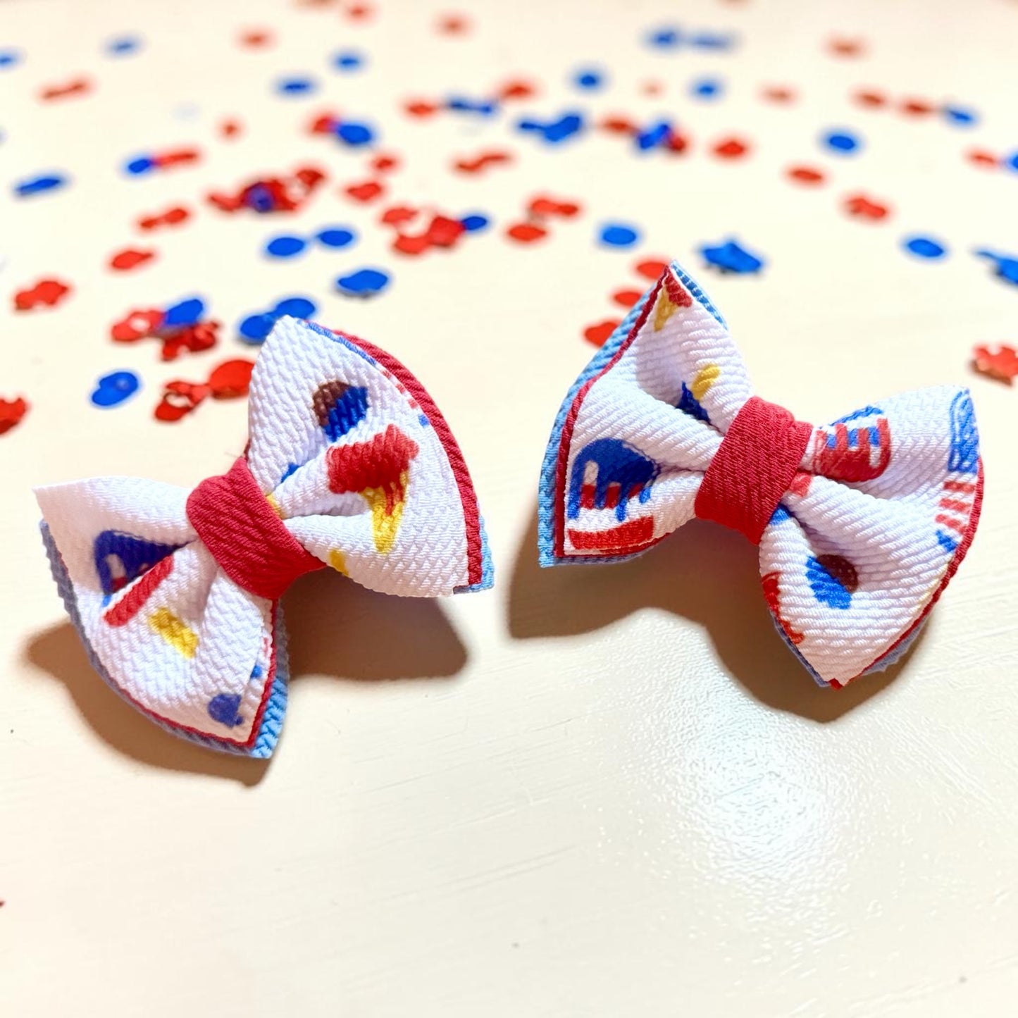 Popsicle Piggie Clip bows