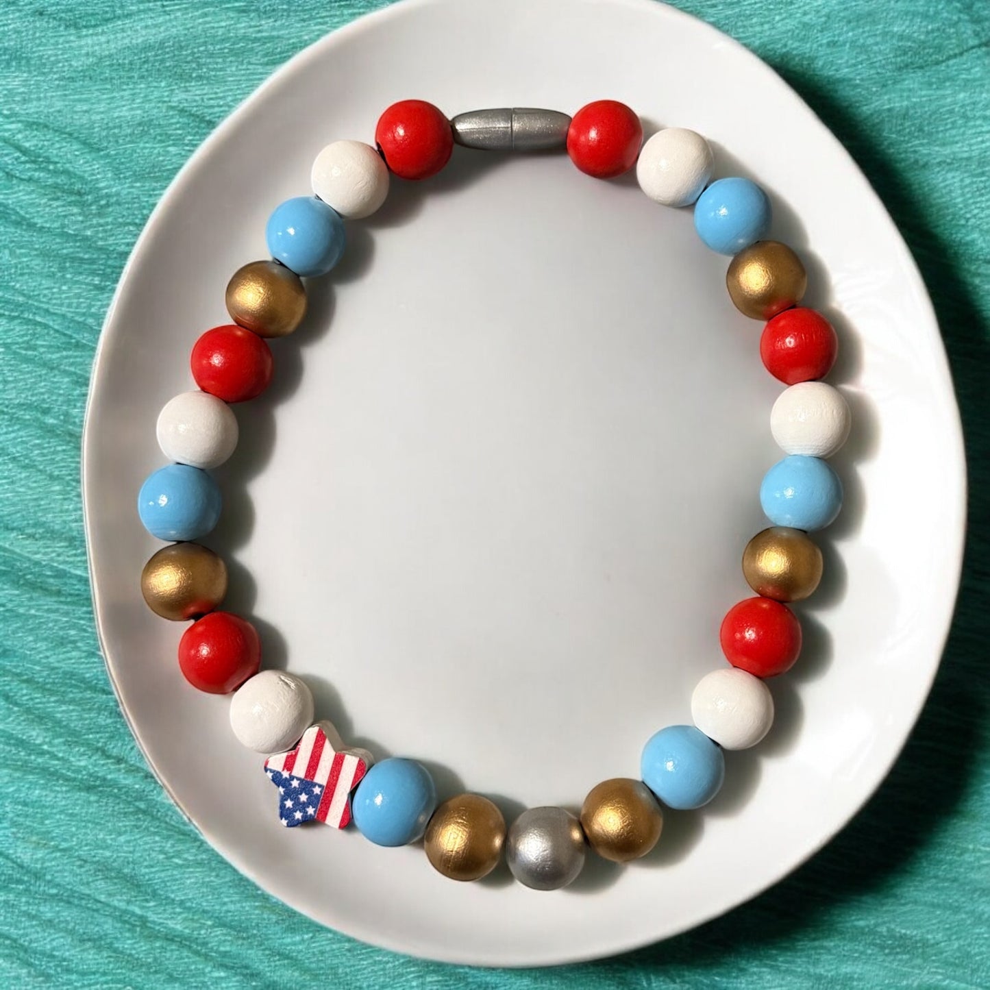 Patriotic Star Gold Wooden Beaded Necklace