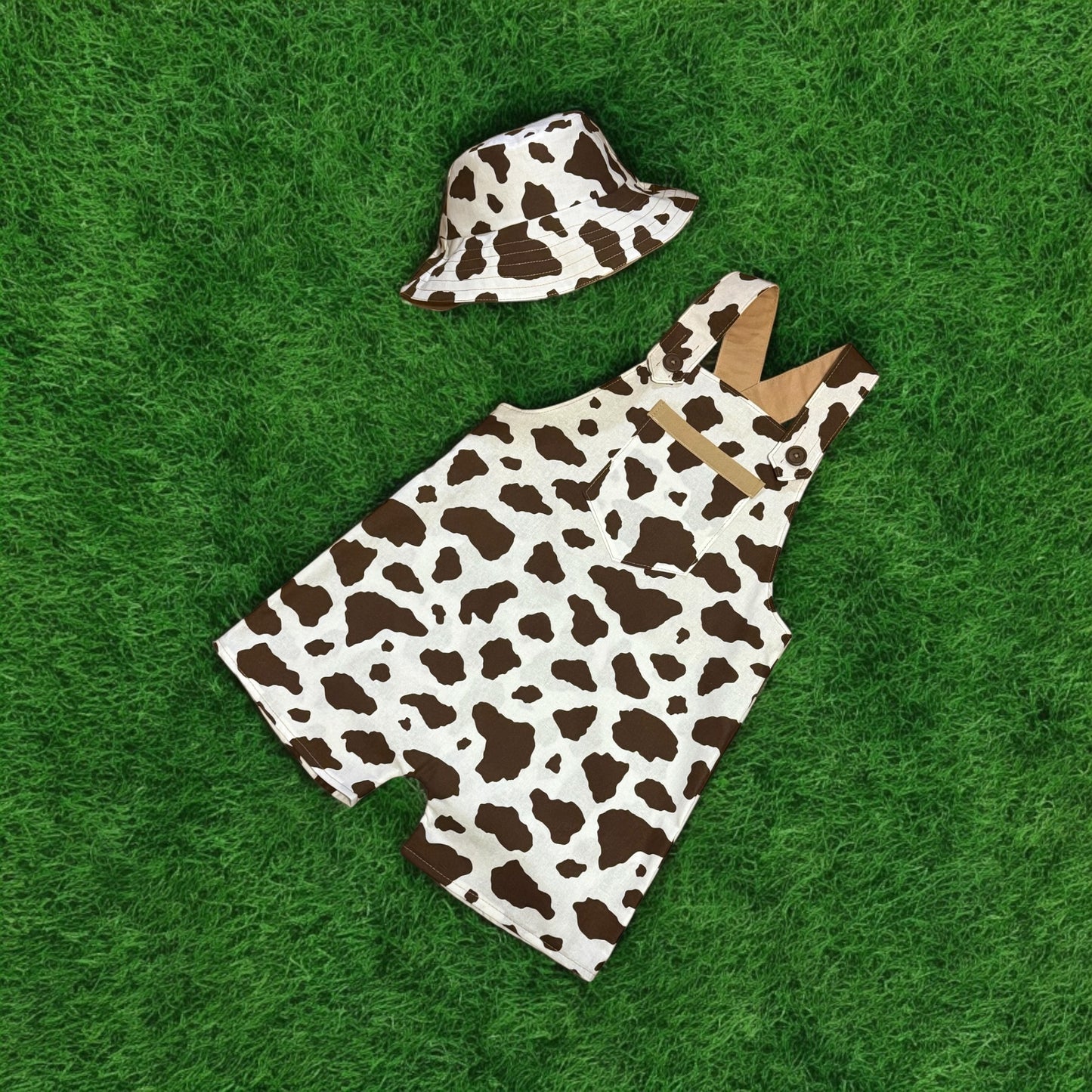 Cowprint Overalls Hat Set Size 6/7y