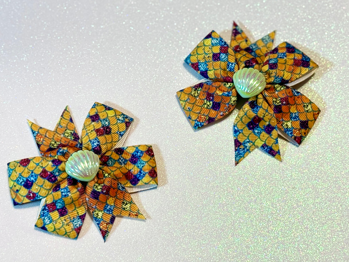 Shell Charm Piggy Bows