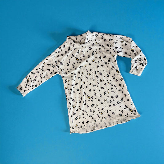 White Rib Cheetah print Sweater Dress size 4/5