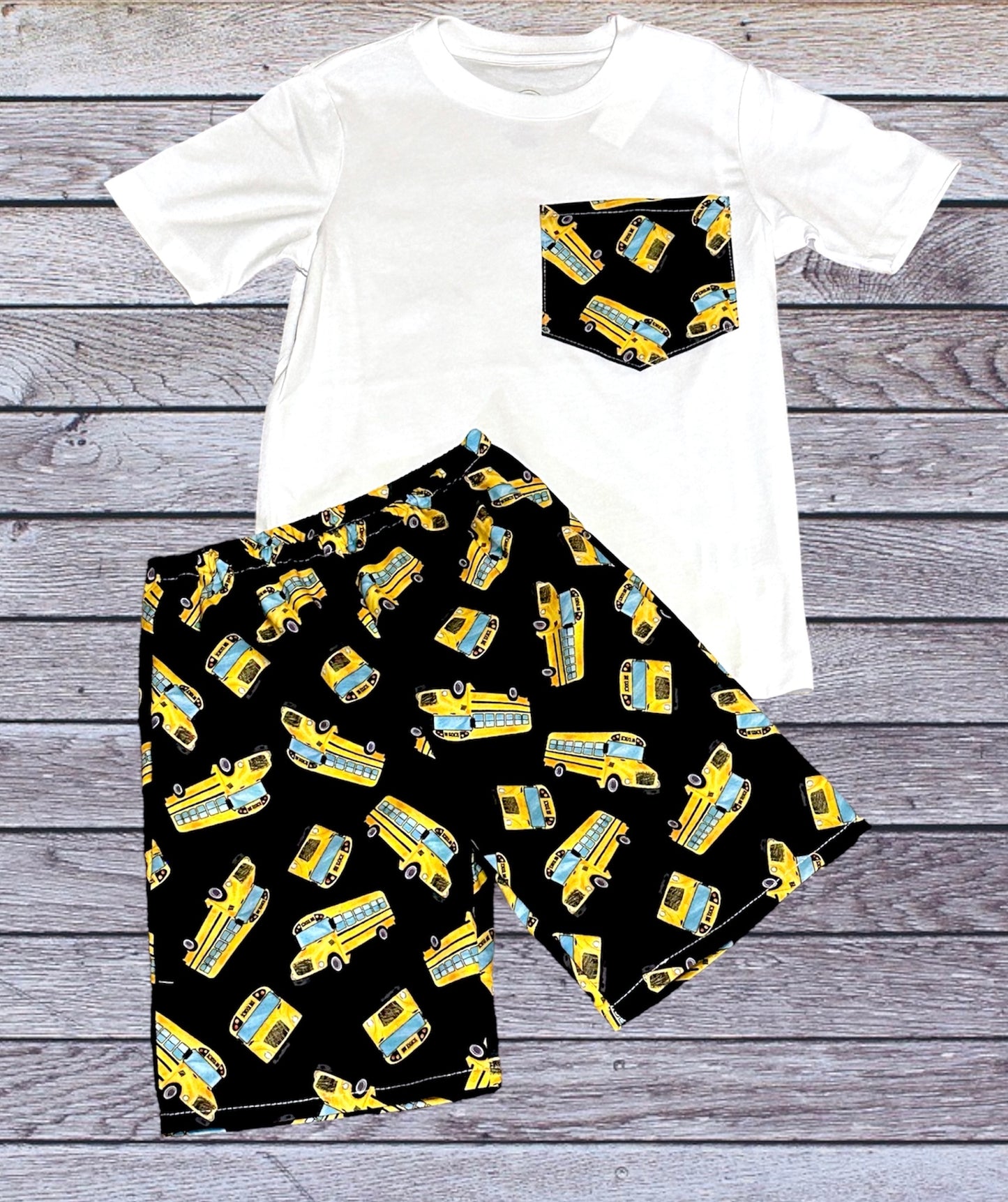 School Bus White Pocket T-shirt shorts Set size 4T/5T