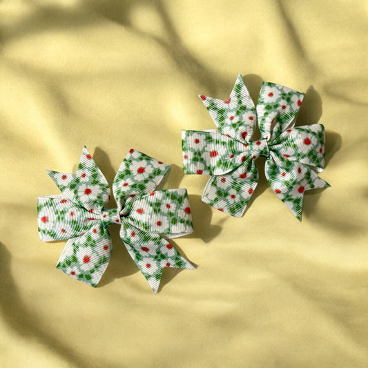 Green Floral Piggy Bows